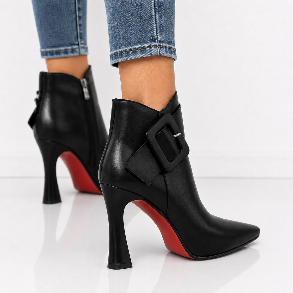 Émilie | Elegant Buckle Ankle Boots