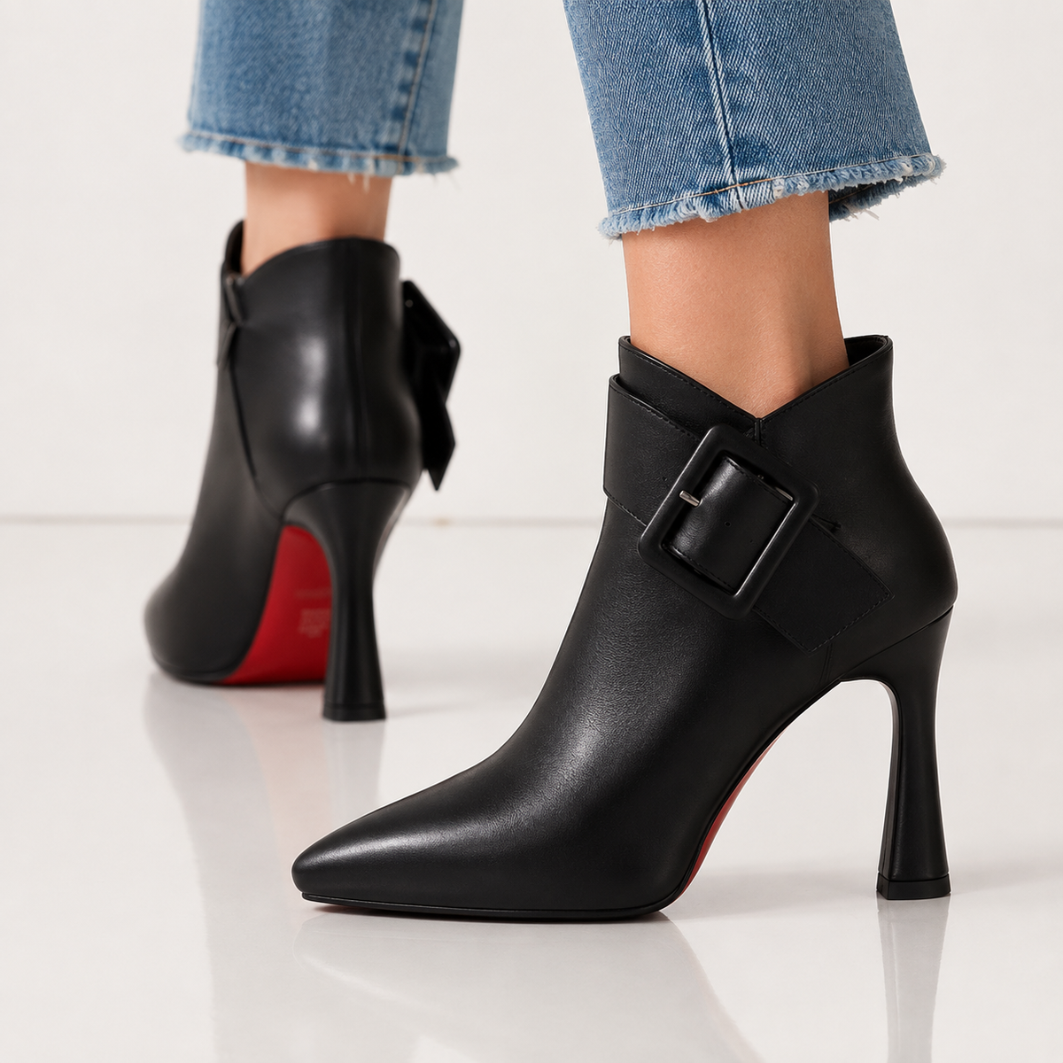 Émilie | Elegant Buckle Ankle Boots