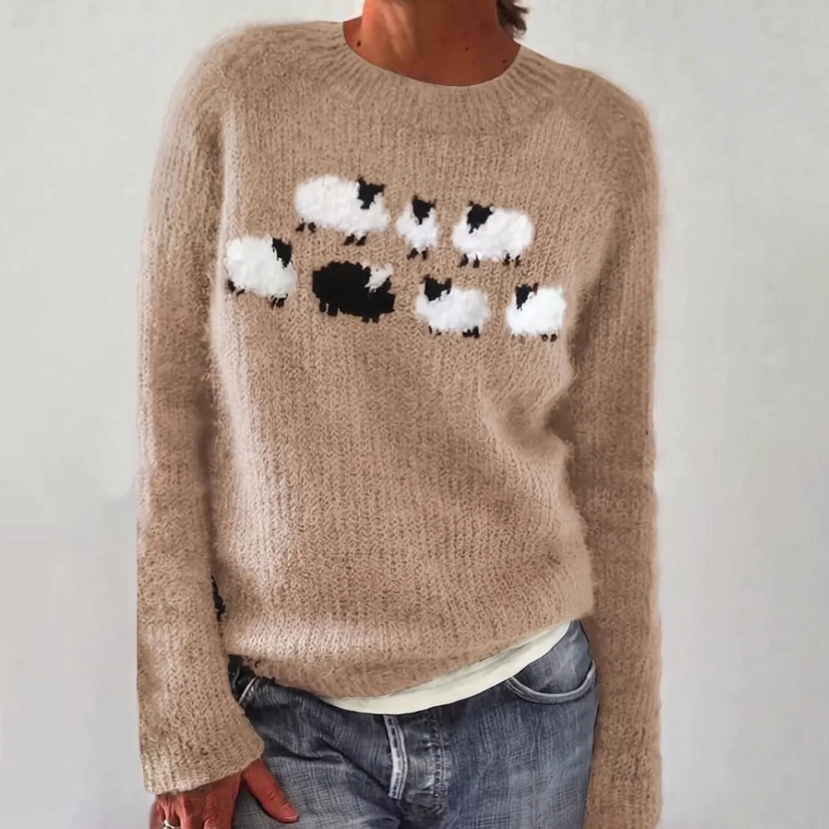 Bianka | Sweater with Sheep