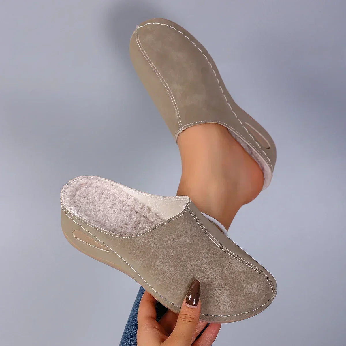 Warm and Comfortable Clogs