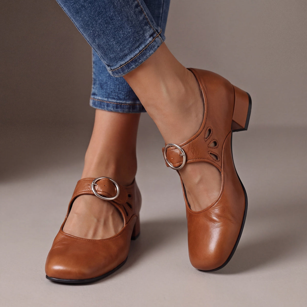 Marion | Comfortable Heels with Strap and Wide Heel